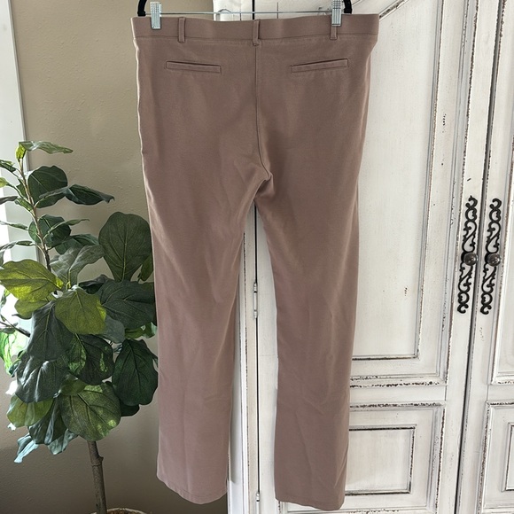Betabrand Womens Pants Tan Bootcut Pull On Stretch Tan size 2XL - Picture 2 of 9